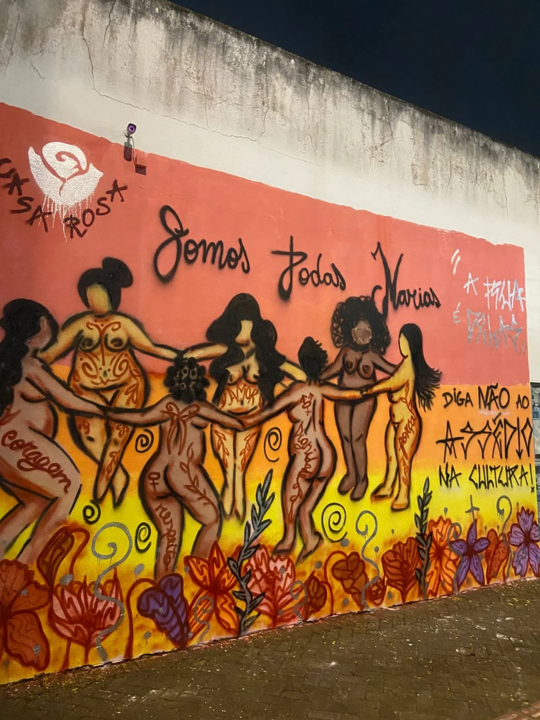Intervenção de Arte urbana - Por todas as Marias