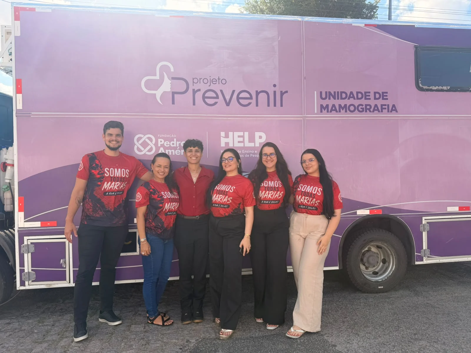 Ação de mamografia gratuita